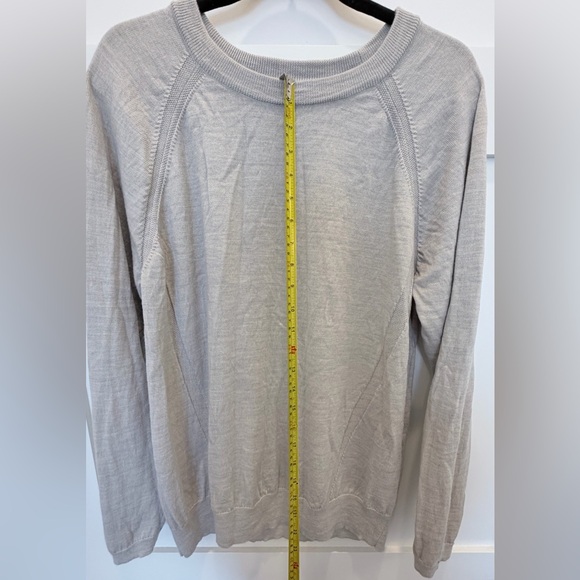 Lululemon Knit Gray Long Sleeve Top - Picture 2 of 5